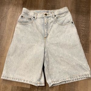 Vintage Guess by Georges Marciano jean shorts size 30